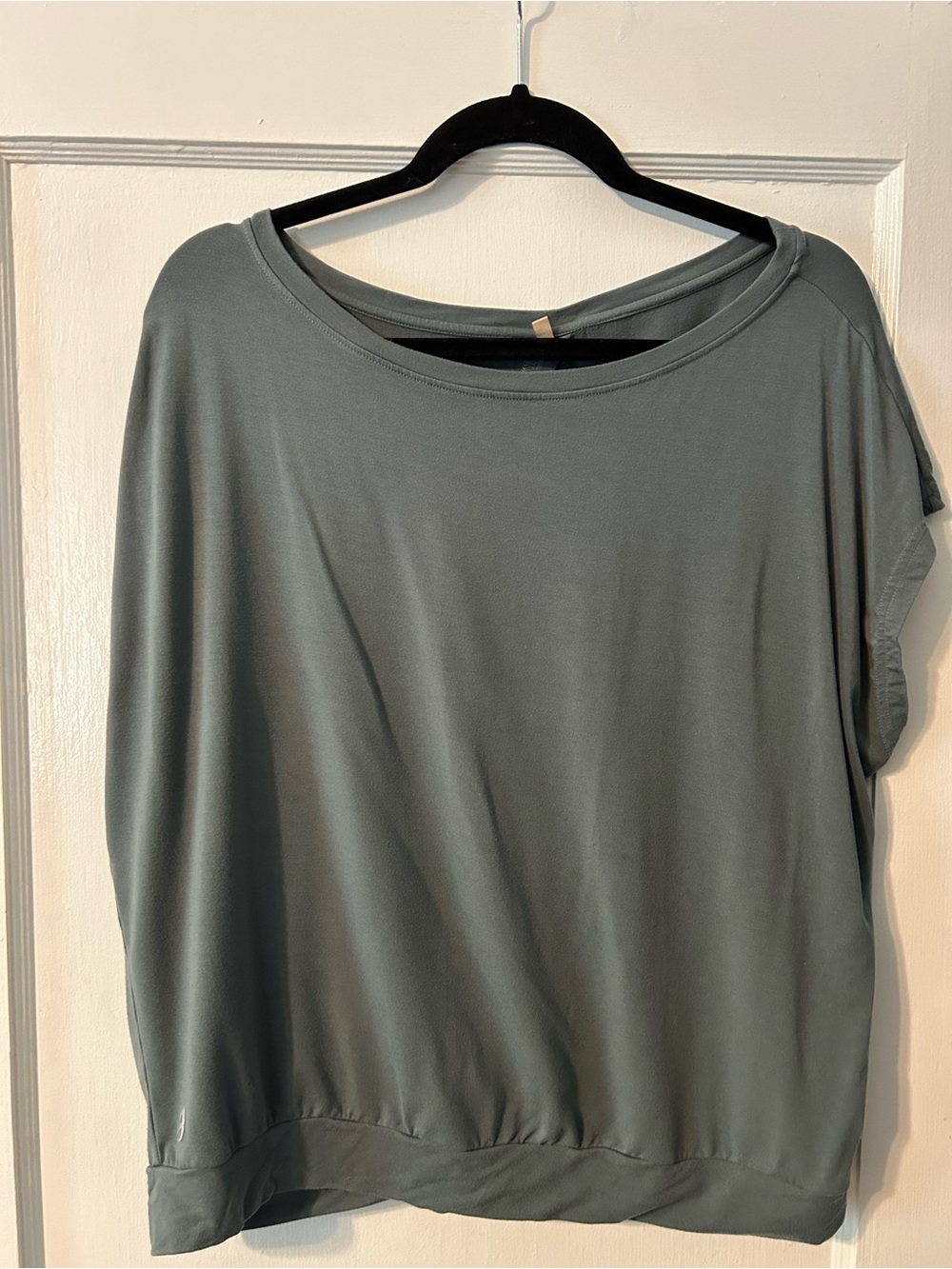 P'tula Slate Short Sleeve Tee